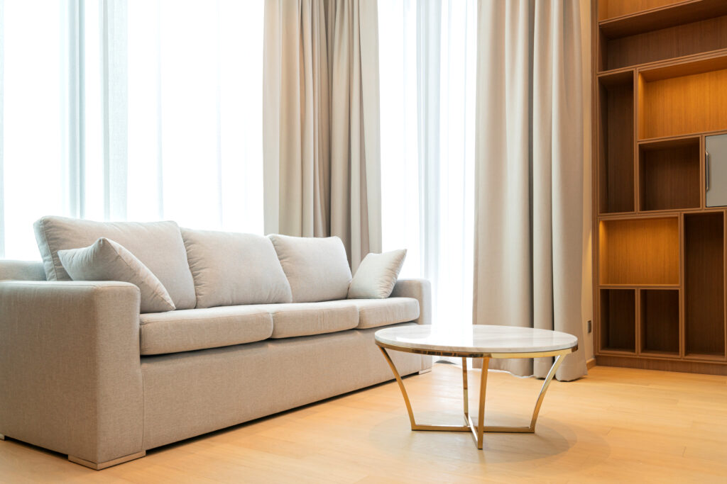 how to choose curtain for living room